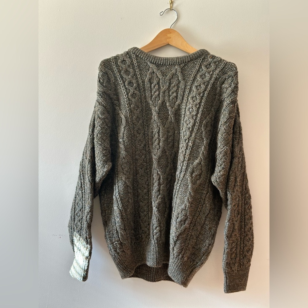 Irish Fisherman’s Sweater.. Beautiful Men’s Large .. 100% Wool Grey / Green